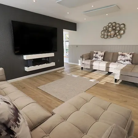 The Birches * Windermere